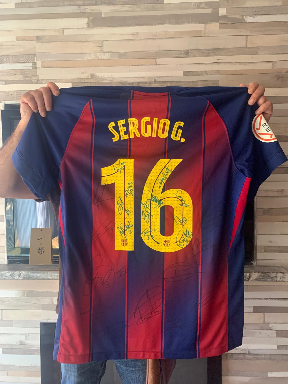 Camiseta del FC Barcelona masculino firmada - back